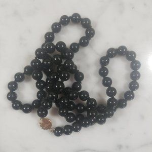 RARE GUMPS VINTAGE ROUND BLACK ONYX 31" CHINESE SHOU 14K YG GOLD NECKLACE STRAND